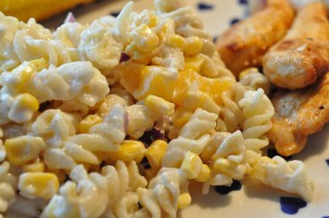 Sund pastasalat med fedtfattig dressing