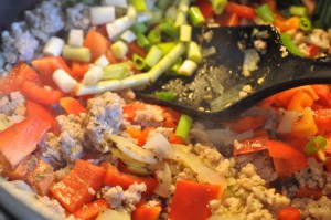 Kødsovs med svinekød og grøntsager - opskrift