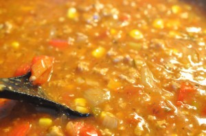 Kødsovs med svinekød og grøntsager - opskrift