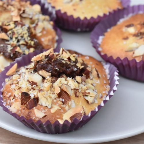 Muffins med Nutella og nødder - nem opskrift