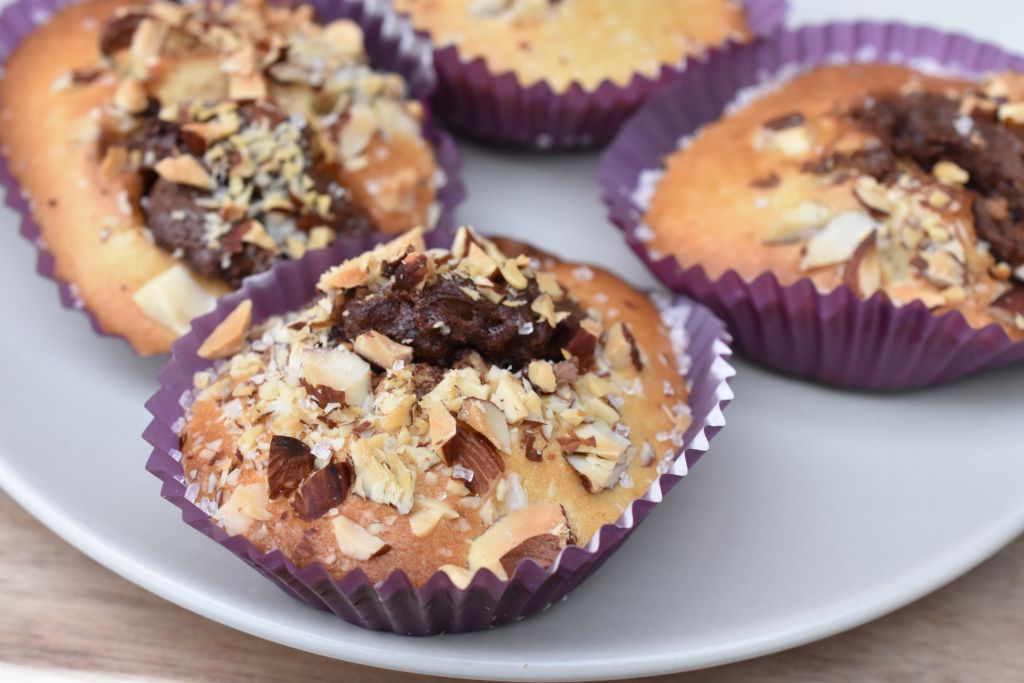 Muffins med Nutella og nødder - nem opskrift