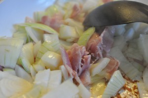 Kylling med champignon bacon & fløde i stegeso