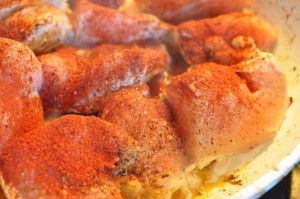 Kylling med champignon bacon & fløde i stegeso