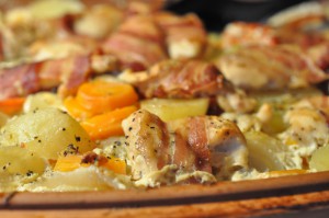 DSC_7755 • nogetiovnenstaging.com Kyllingefilet i stegeso med bacon og kartofler