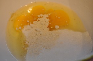 Nemme æblemuffins med kardemomme og kanel