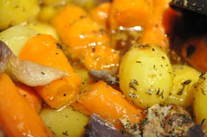 Kalkunlår i ovn med bacon - stegeso opskrift