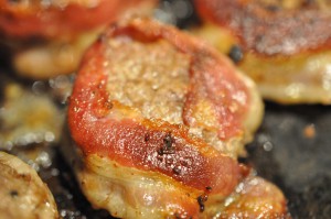 DSC_8861 • nogetiovnen.dk Hakkebøf i baconsvøb