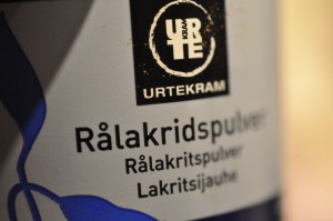 Flødekarameller med lakrids i mikroovn opskrift
