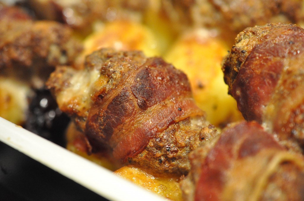 Oksekødsruller med hakket oksekød & bacon