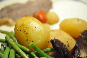 Culottesteg langtidsstegt i stegeso med kartofler