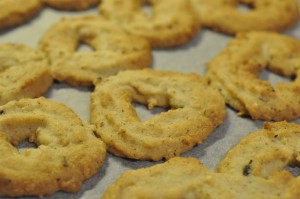 Vaniljekranse med appelsin & nødder - opskrift