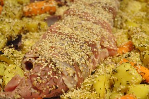 Mørbrad i ovn med kartofler og grøntsager