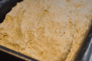 Groft brød & boller med speltmel - opskrift