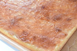 Roulade med æblemos - opskrift på æbleroulade