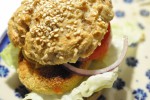 Kerneboller og brød med knækkede hvedekerner