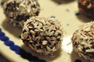 Romkugler med havregryn og vaniljeskyr - af kagerest