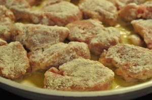 Mørbradbøf i flødesovs med løg & champignon