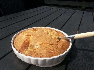 Rabarberkage uden smør - nem hurtig fedtfattig opskrift