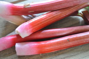 Rabarberkage med kokos og marcipan - nem