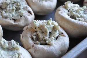 Champignon i ovn med hvidløgssmør - opskrift