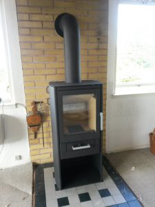 2016-07-09 15.25.37 • nogetiovnen.dk Hav, skov, blomsterflor og fuglesang - sommerhus og ferielykke