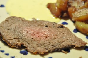 Culotte i ovn med løg og timiankartofler