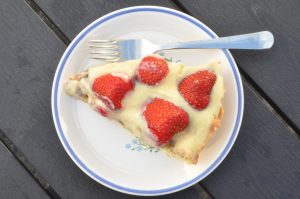 Jordbærtærte med marcipan - jordbærkage med mazarin