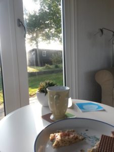2016-09-25-08-58-01 • nogetiovnen.dk Sensommersol & mere sommerhuslykke