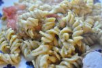 Pasta med pesto og parmesan - nem opskrift