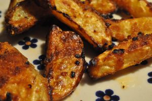 Kartoffelbåde med rasp og tacosauce - lækre