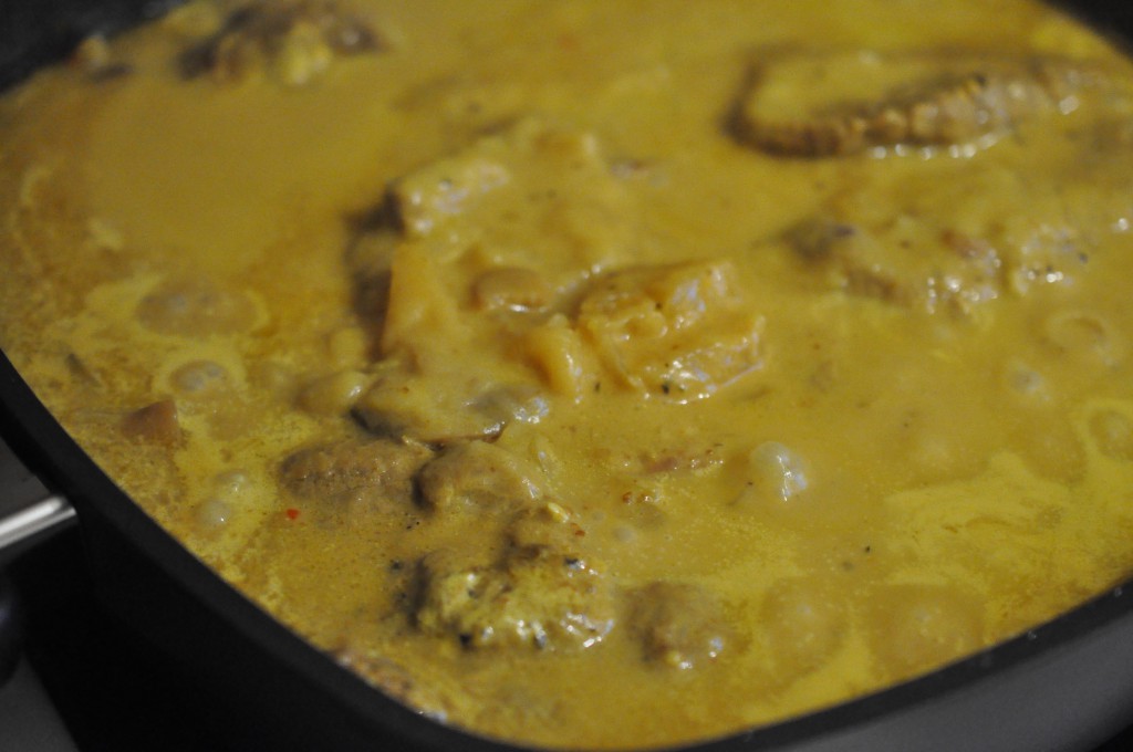 Koteletter med ananas og kokosmælk - møre og lækre