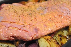 Culottesteg med kartoffelfad og bagte rødløg