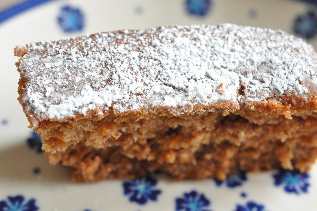 Krydderkage med æblemos og gulerødder - fedtfattig og lækker