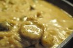 Mørbradbøffer med peberfrugt i pebersauce