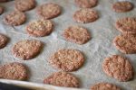 Ingefær cookies med nellike – sprøde småkager
