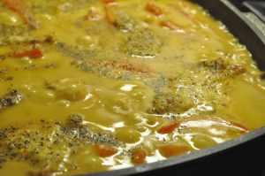DSC_3189 • nogetiovnen.dk Koteletter i karrysauce med rødløg, peberfrugt og fløde