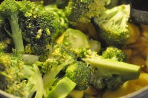 Kartoffel broccoli suppe - broccolisuppe med kartofler