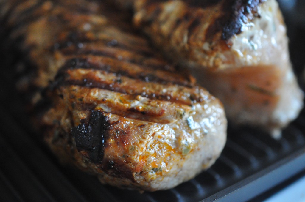 Grillet marineret svinemørbrad på grillpande