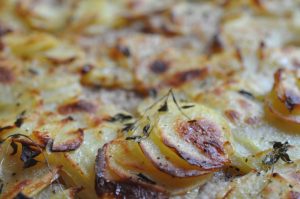 DSC_4043 • nogetiovnen.dk Kartoffel pizza med havregryn - nem opskrift