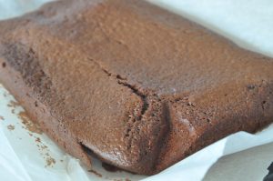 Chokoladekage med smørcreme - nem, lækker og svampet