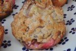 DSC_4889 • nogetiovnenstaging.com Scones med rabarber og skyr - nem opskrift på rabarberscones