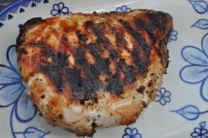 Kalkunbryst på grill m. marinade - grillet kalkun