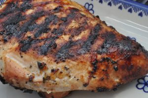 Kalkunbryst på grill m. marinade - grillet kalkun