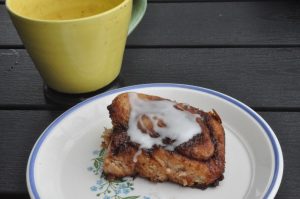 Snaskede kanelsnegle med kanel remonce - bedste opskrift