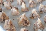DSC_5201 • nogetiovnen.dk Kokosmakroner med chokolade, smør og vanilje - nemme og lækre