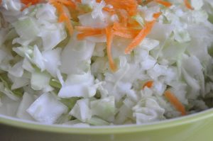 DSC_5338 • nogetiovnen.dk Coleslaw med hvidkål, gulerødder og skyr - nem og fedtfattig