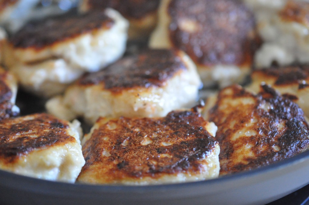 Fiskefrikadeller af fiskemandens fiskefars - fornemt fastfood