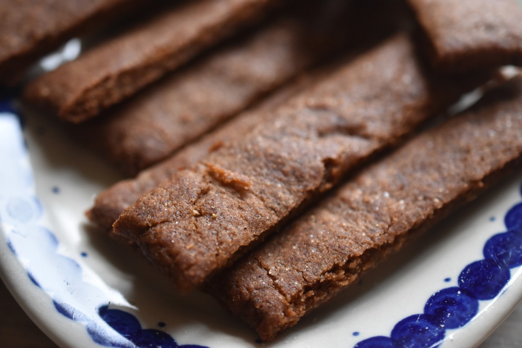 Hjemmelavede Bastogne kiks - belgiske krydddersmåkager