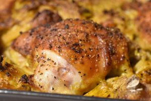 Kylling i fad med grøntsager & kokosmælk - one pot pasta