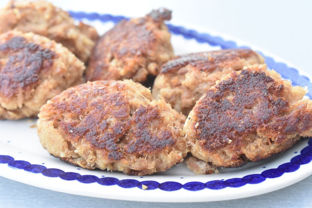 DSC_0884 • nogetiovnen.dk Tunfrikadeller opskrift – frikadeller af tun